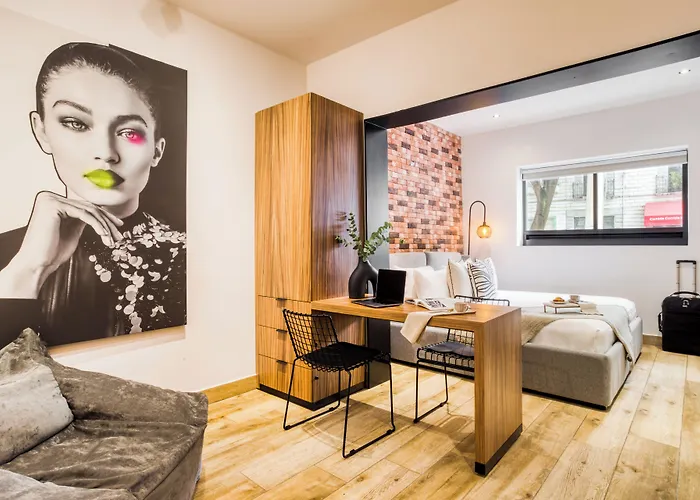 Apartahotel Uliv Roma Norte 4*