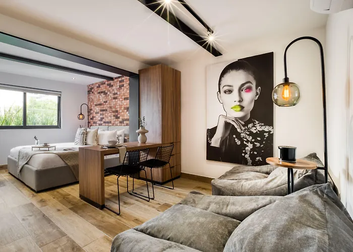 Uliv Roma Norte Apartahotel 4*