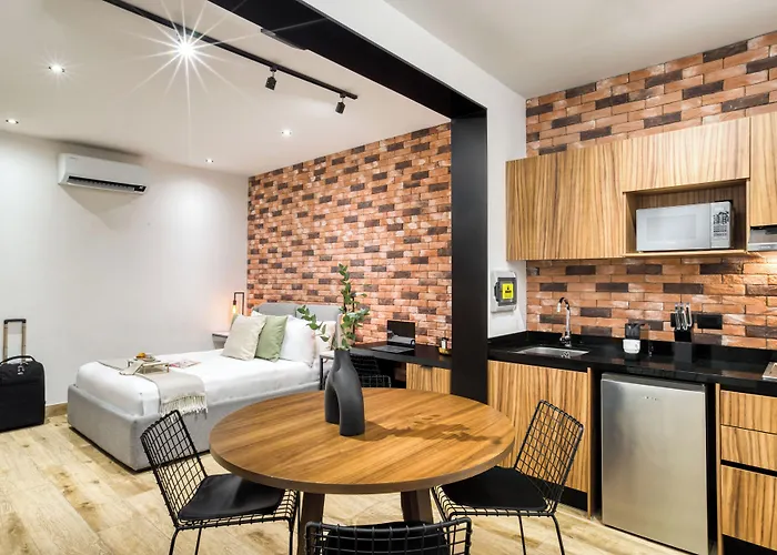 Apartahotel Uliv Roma Norte 4*
